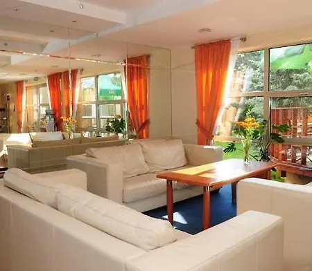 Osrodek Wypoczynkowo - Szkoleniowy Allianz 3*